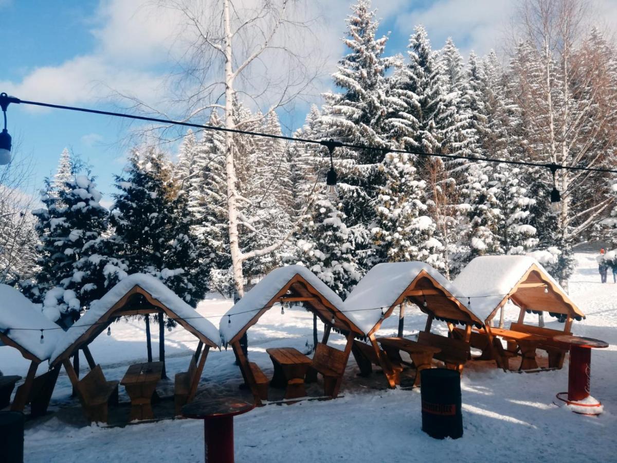 Casa Vinga - Restaurant&Jacuzzi Hotel Poiana Brasov Exterior photo