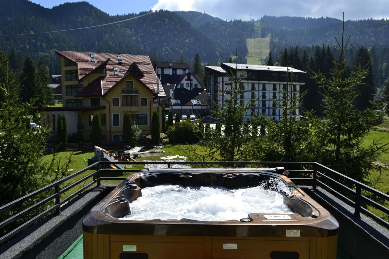 Casa Vinga - Restaurant&Jacuzzi Hotel Poiana Brasov Exterior photo